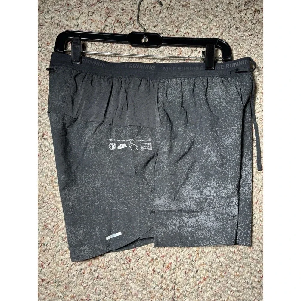 Nike Dri-FIT Stride 5